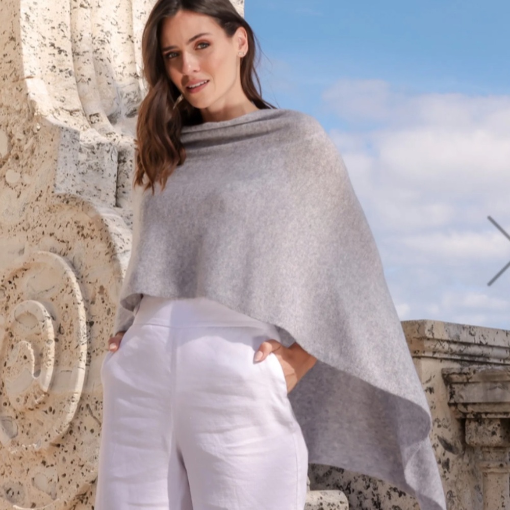 NWT 100% Cashmere Dress Topper Cape RUST color (OS)